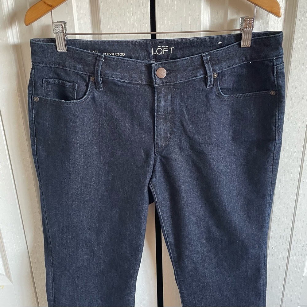 Loft Curvy Crop Jeans Pants Women’s 12 Dark Wash Blue Casual Boho Stretch EUC - Picture 2 of 10